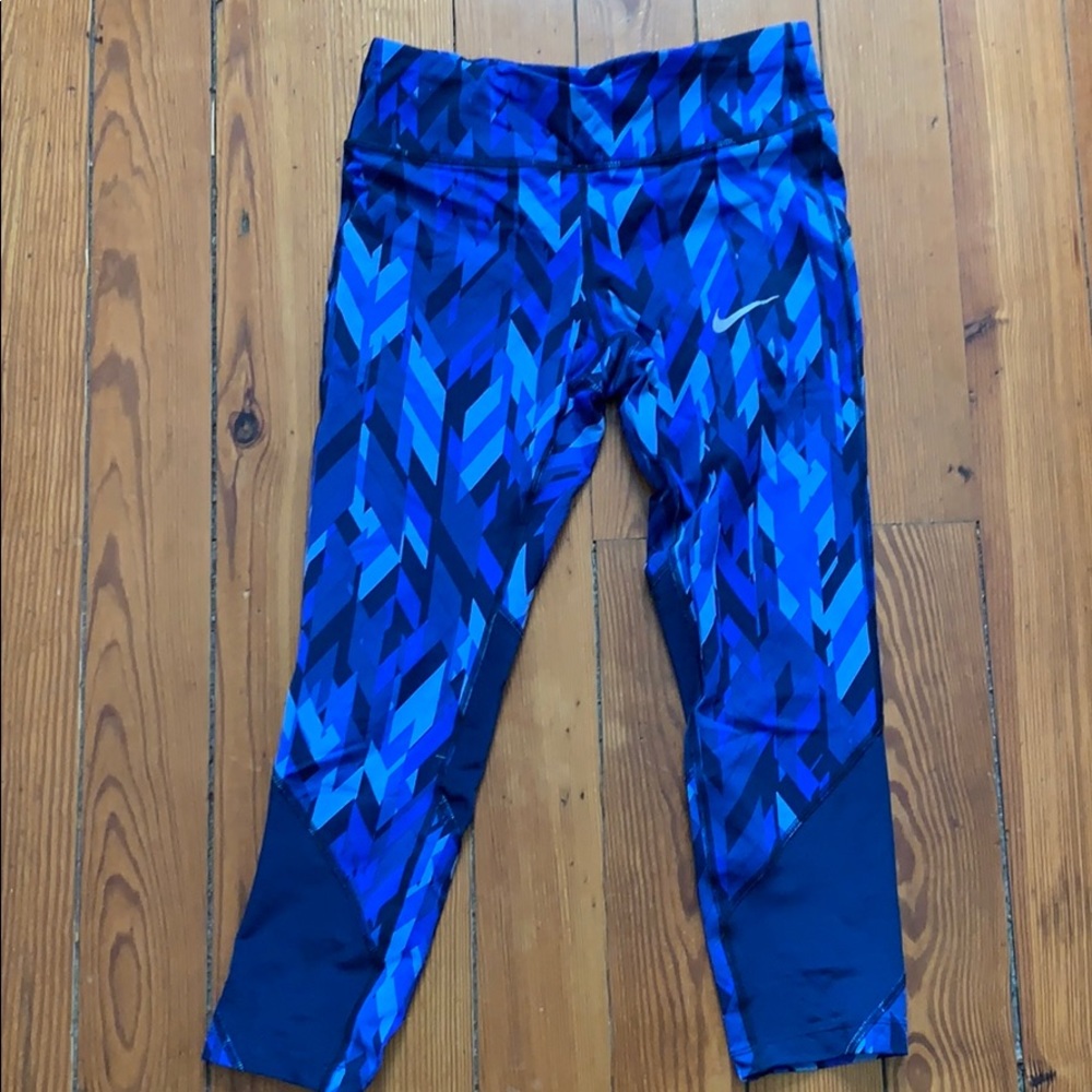 Nike crop dri fit pants